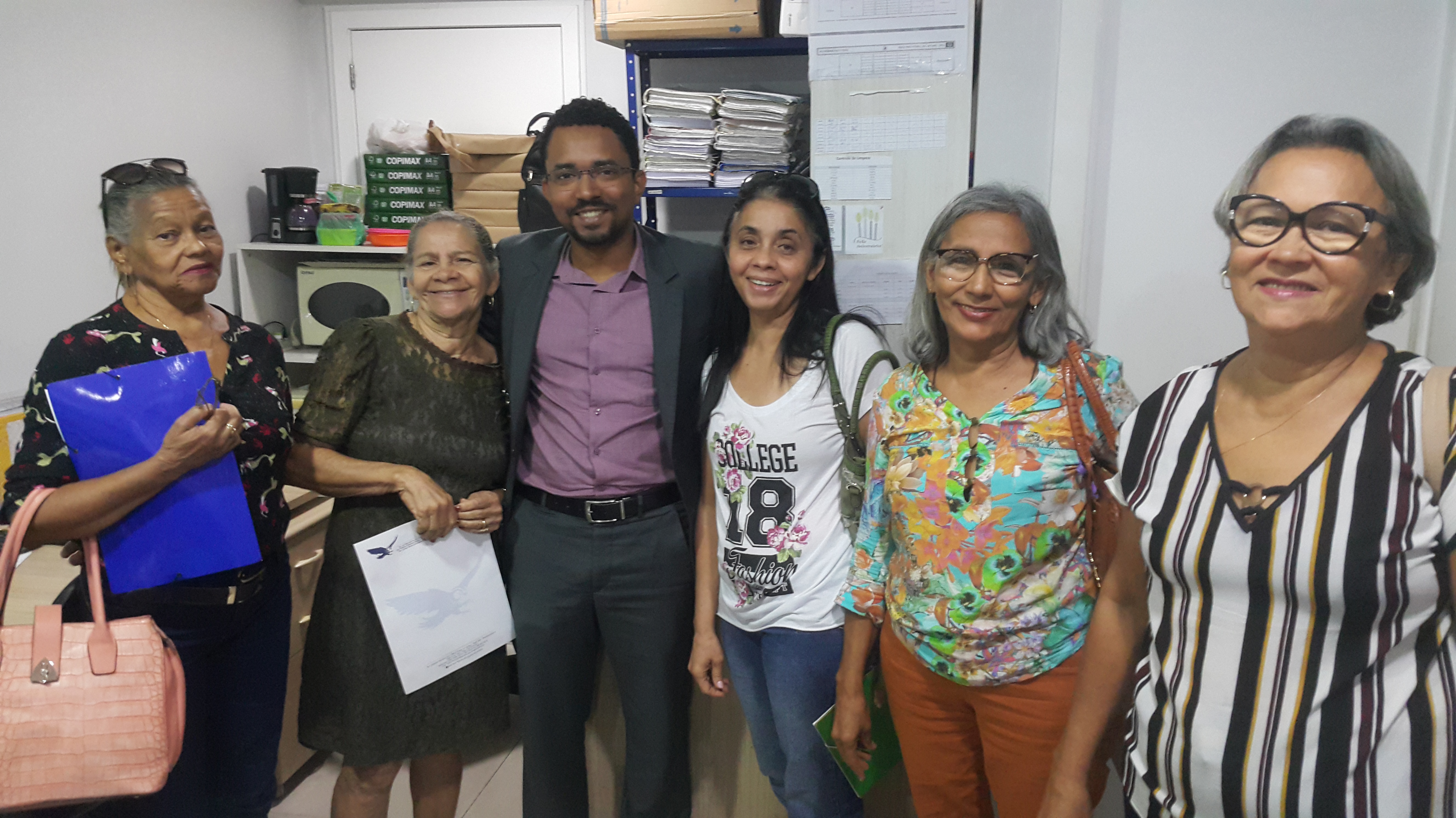 Foto profissional: Atendendo clientes