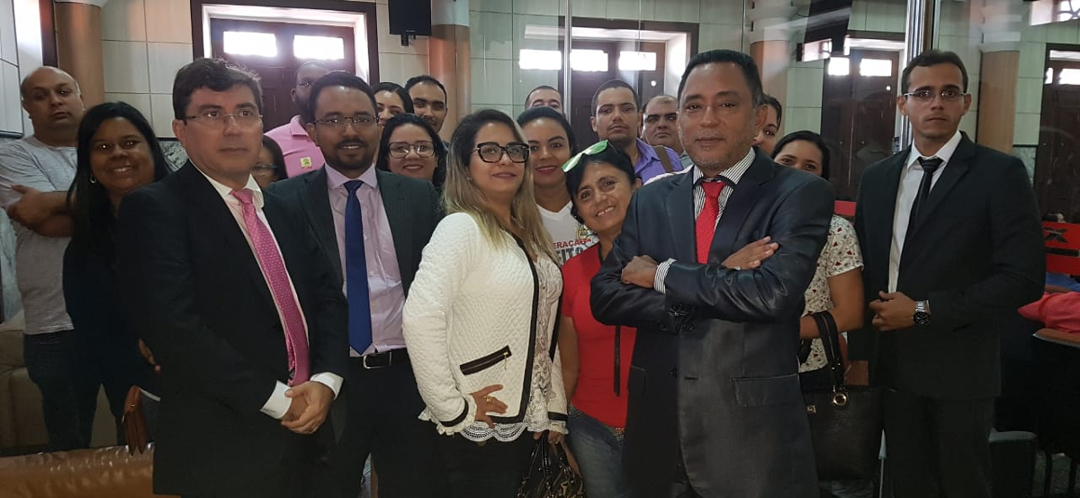 Imagem ilustrativa: Desembargador Paulo Velten vota em favor dos professores excedentes